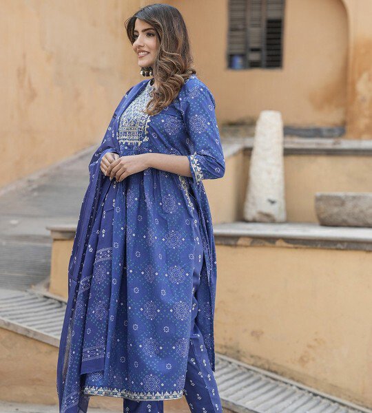 Notch Neck Bandhani Embroidered Regular Thread Work Pure Cotton Kurta Set